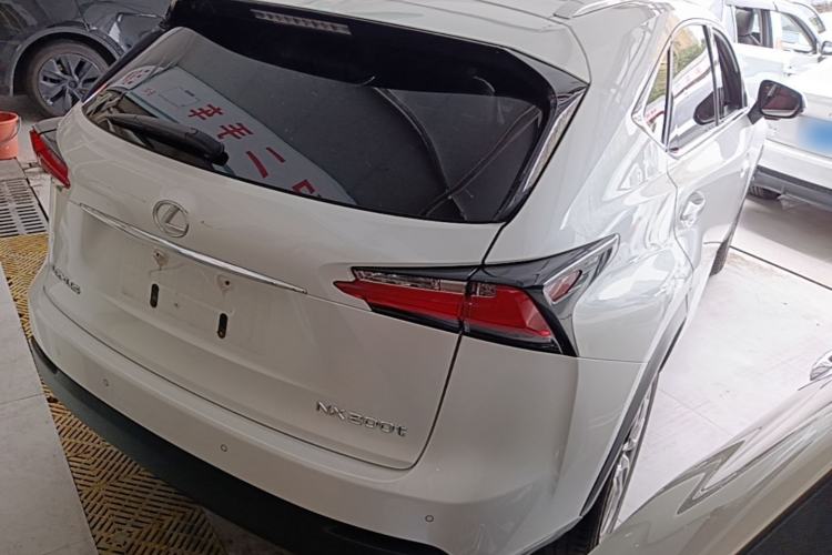 Used Lexus NX 2015 200T All-Wheel-Drive Fēngshàng Edition Rear Right 45 Deg