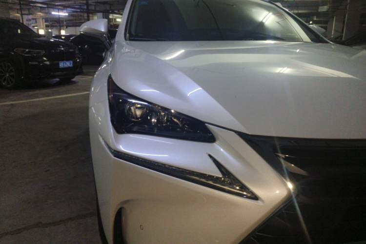 Used Lexus NX 2015 200T All-Wheel-Drive Fēngshàng Edition Right Front Headlight