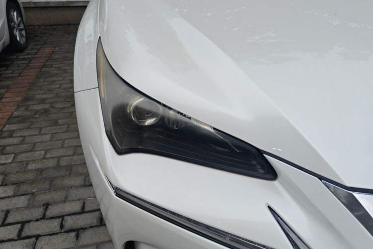 Used Lexus NX 2015 200T All-Wheel-Drive Fēngshàng Edition Right Front Headlight