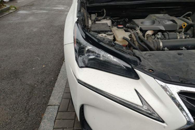 Used Lexus NX 2015 200T All-Wheel-Drive Fēngshàng Edition Right Front Headlight