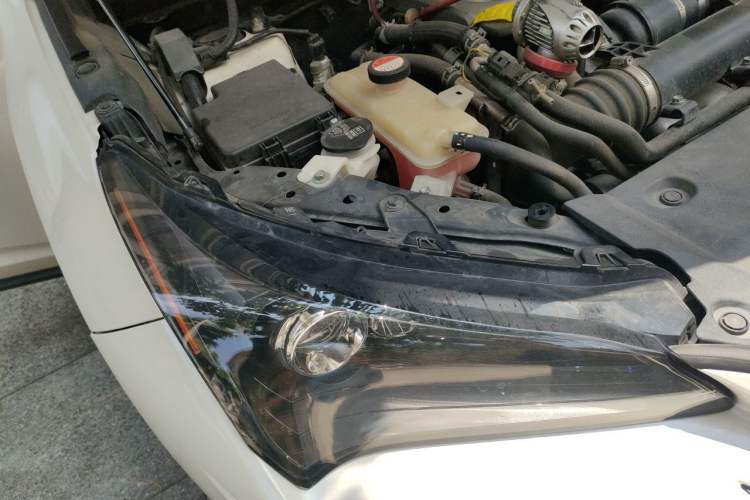 Used Lexus NX 2015 200T All-Wheel-Drive Fēngshàng Edition Right Front Headlight