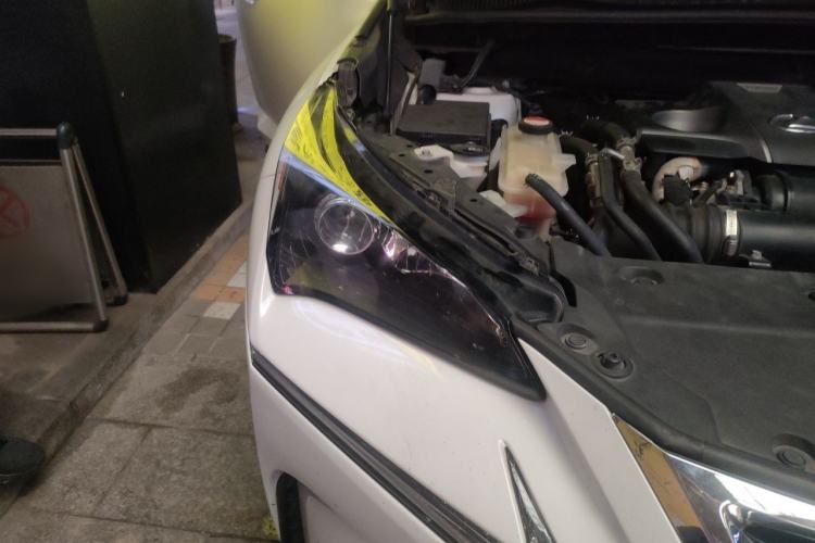 Used Lexus NX 2015 200T All-Wheel-Drive Fēngshàng Edition Right Front Headlight