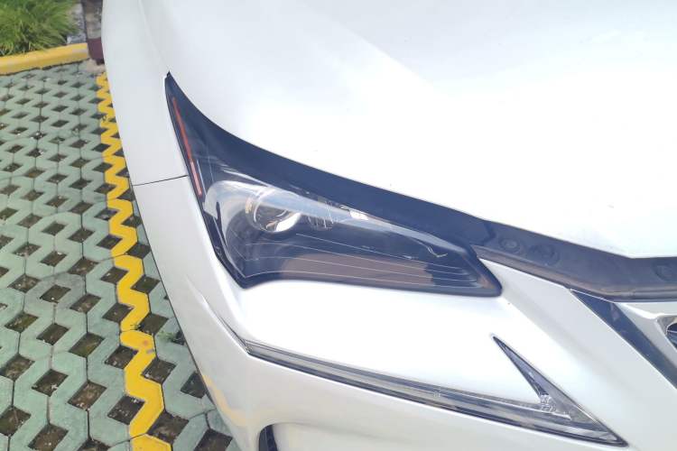 Used Lexus NX 2015 200 All-Wheel Drive Fēngshàng Edition Right Front Headlight