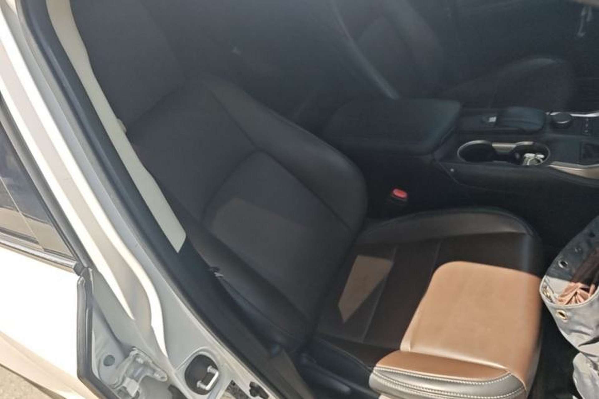 Used Lexus NX 2015 200 Front-Wheel Drive X-Trail SE Edition Right Front Seat