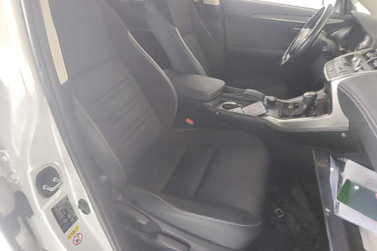 Used Lexus NX 2015 200 Front-Wheel Drive X-Trail SE Edition Right Front Seat