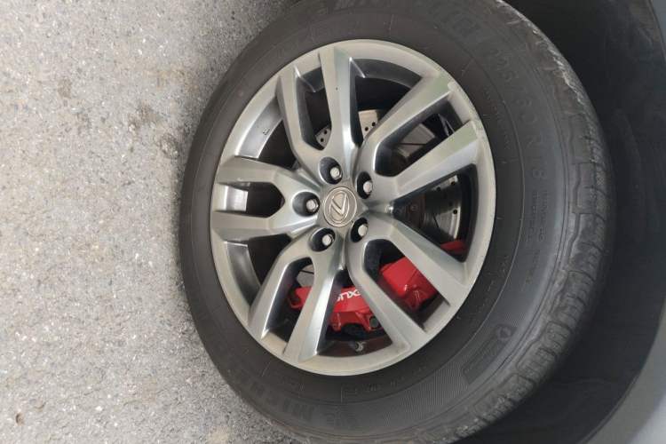 Used Lexus NX 2015 300h All-Wheel-Drive Fēngzhì Edition Right Front Wheel Hub