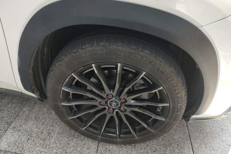 Used Lexus NX 2015 200T All-Wheel-Drive Fēngshàng Edition Right Front Wheel Hub