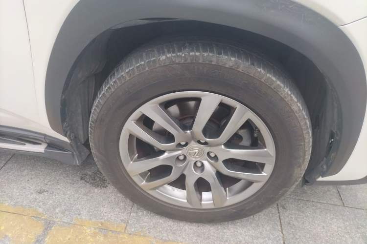 Used Lexus NX 2015 200 All-Wheel Drive Fēngshàng Edition Right Front Wheel Hub