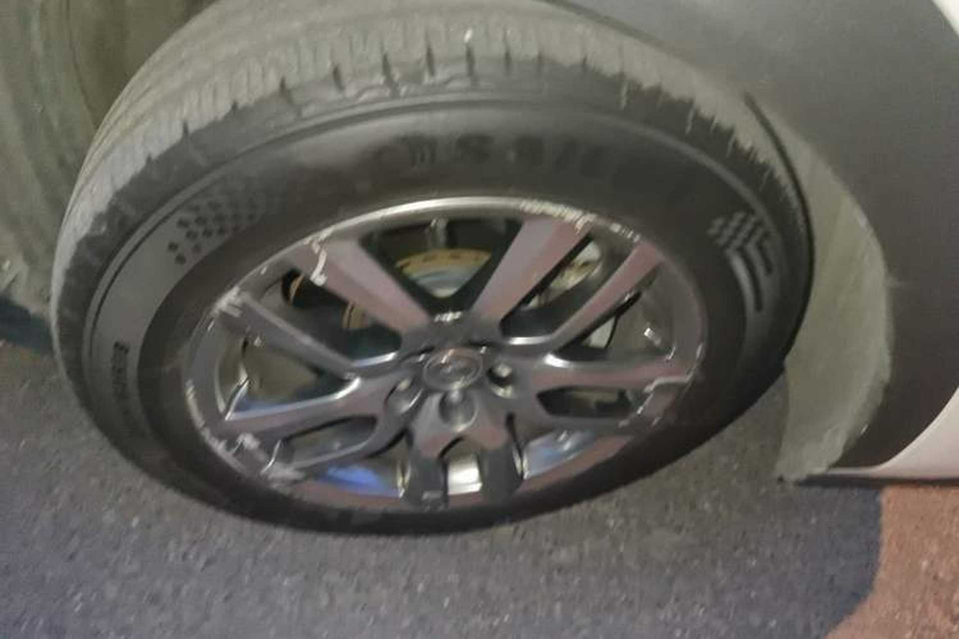 Used Lexus NX 2015 200T All-Wheel-Drive Fēngshàng Edition Right Front Wheel Hub