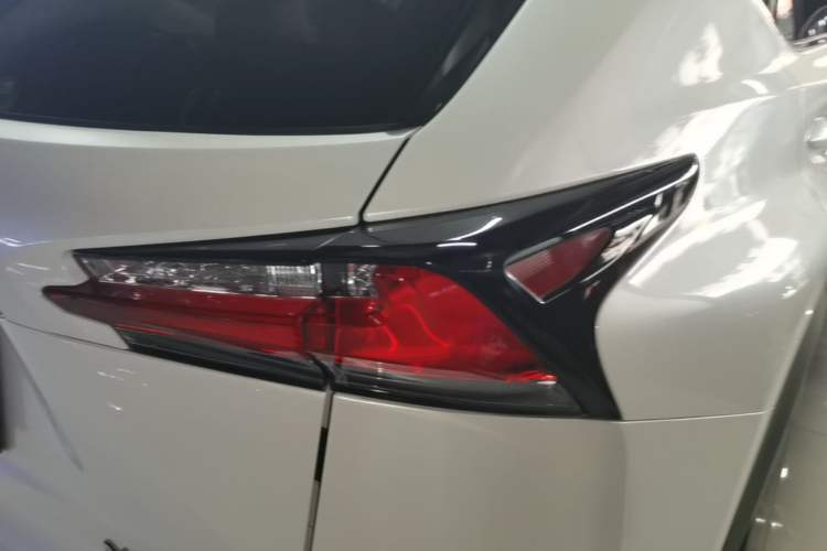 Used Lexus NX 2015 200T All-Wheel-Drive Fēngshàng Edition Right Rear Taillight