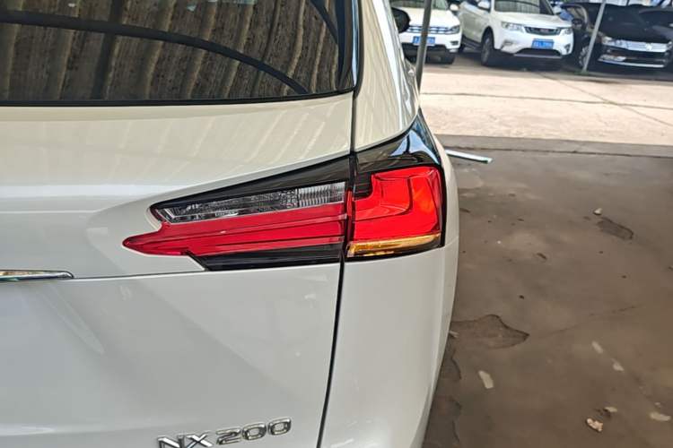 Used Lexus NX 2015 200 All-Wheel Drive Fēngshàng Edition Right Rear Taillight