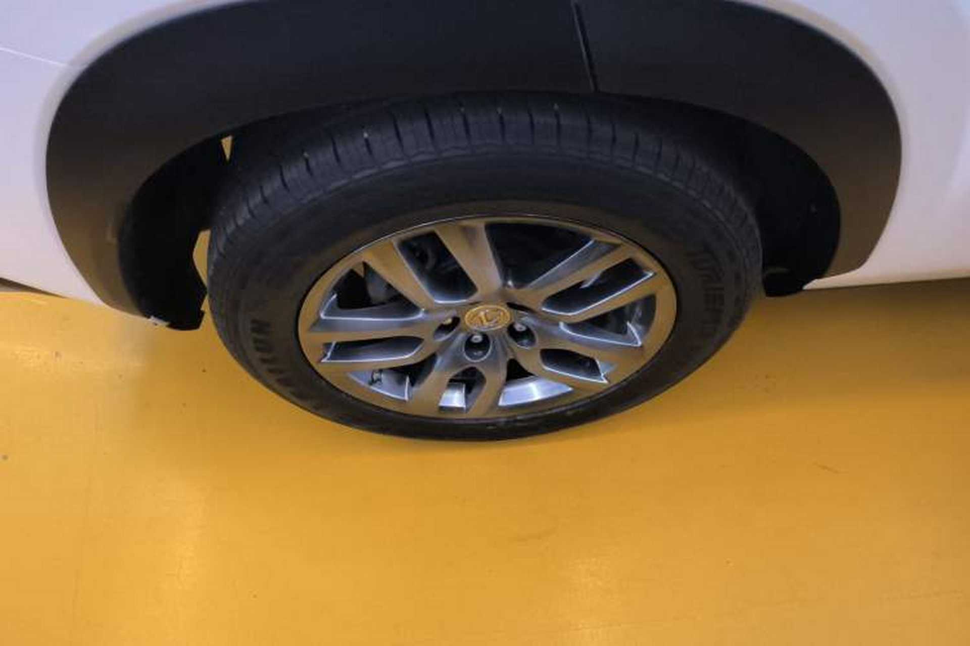 Used Lexus NX 2015 200T All-Wheel-Drive Fēngshàng Edition Right Rear Wheel Hub