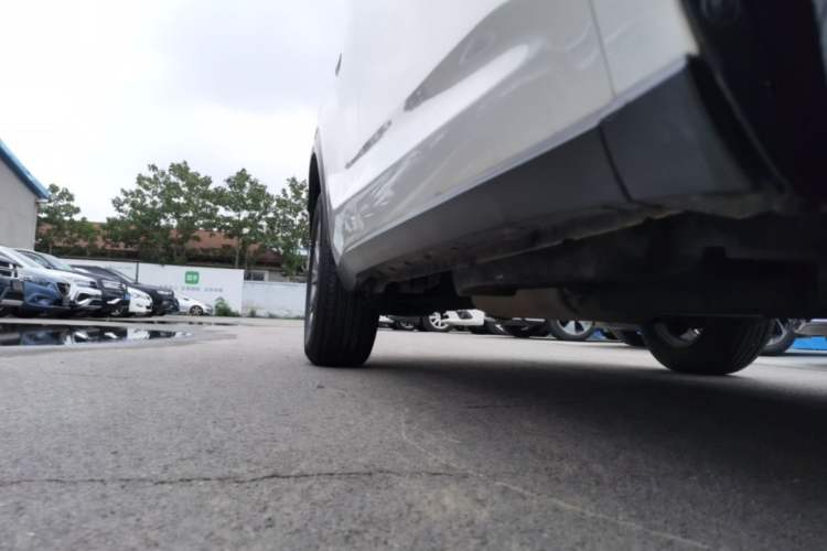 Used Lexus NX 2015 200 All-Wheel Drive Fēngshàng Edition Right Side Sill