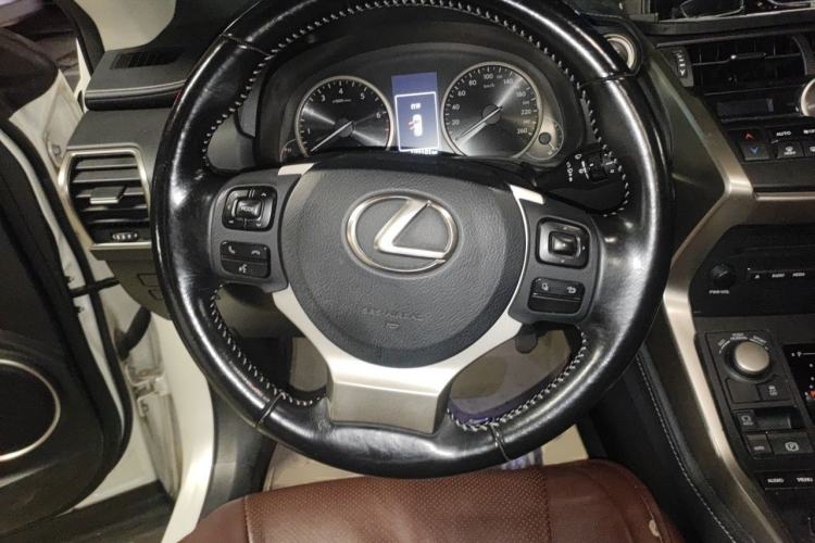 Used Lexus NX 2015 200 Front-Wheel Drive X-Trail SE Edition Steering Wheel