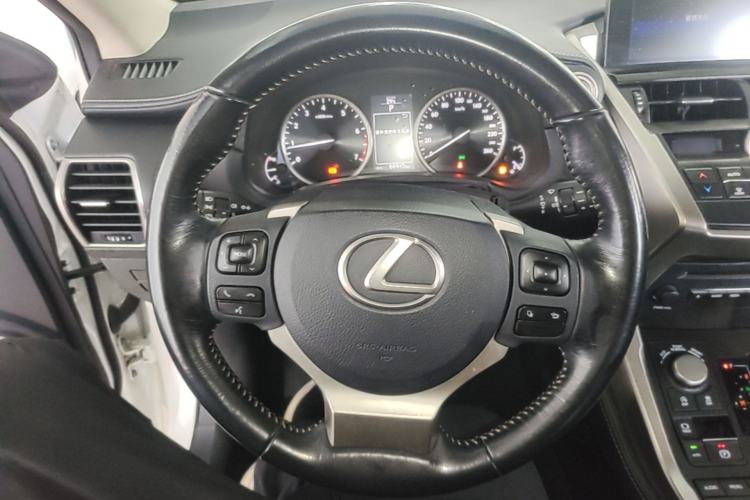 Used Lexus NX 2015 200 Front-Wheel Drive X-Trail SE Edition Steering Wheel