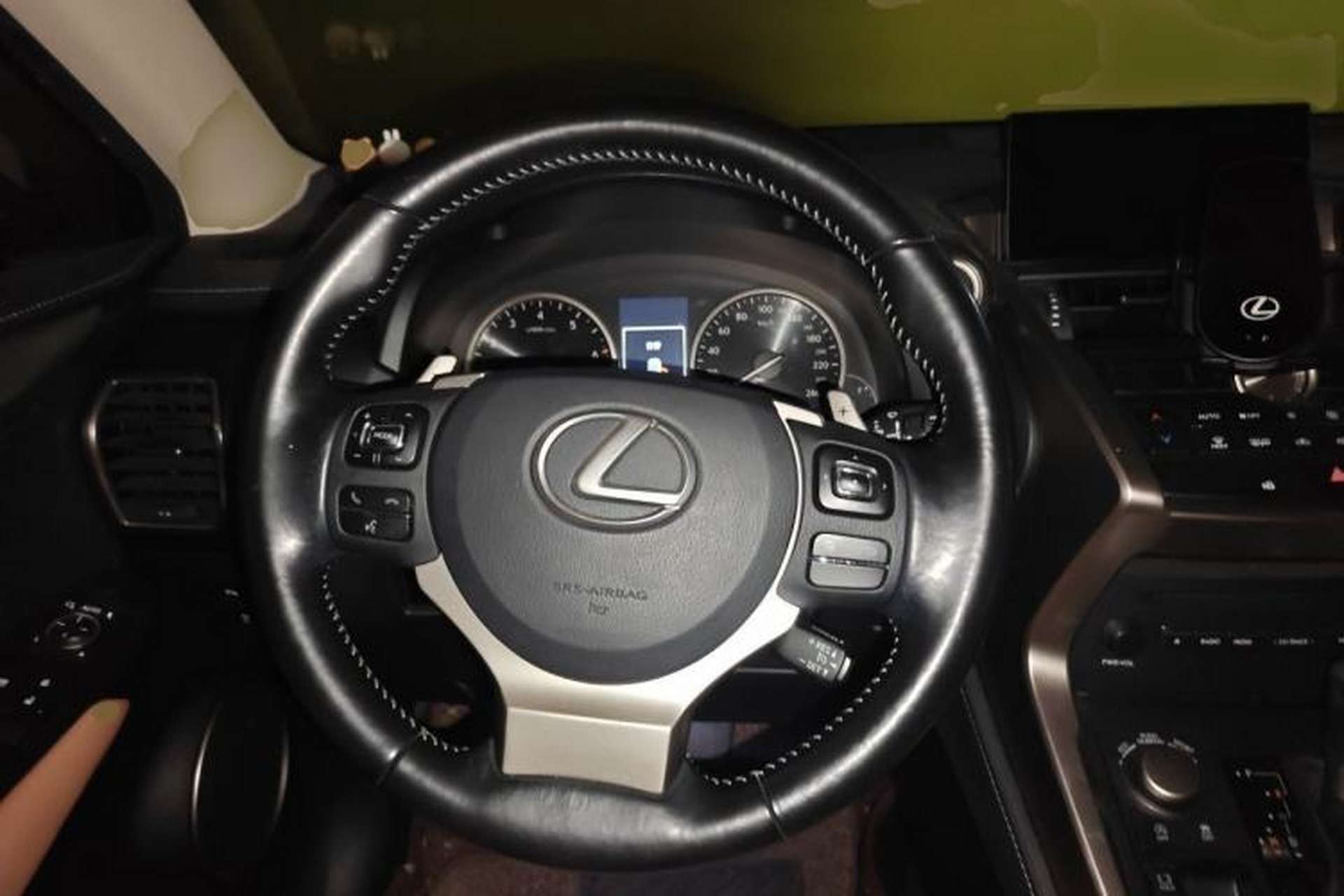 Used Lexus NX 2015 200T All-Wheel-Drive Fēngshàng Edition Steering Wheel