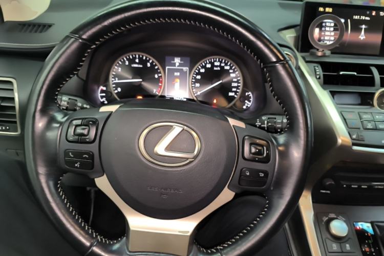 Used Lexus NX 2015 200 All-Wheel Drive Fēngshàng Edition Steering Wheel