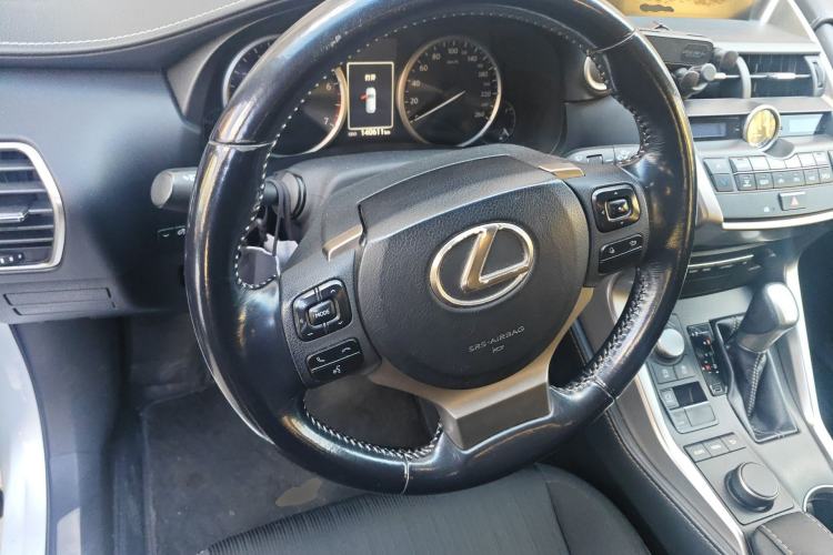 Used Lexus NX 2015 200 Front-Wheel Drive X-Trail SE Edition Steering Wheel