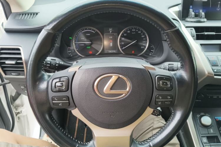Used Lexus NX 2015 300h All-Wheel-Drive Fēngzhì Edition Steering Wheel