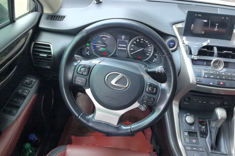 Used Lexus NX 2015 300h All-Wheel-Drive Fēngzhì Edition Steering Wheel