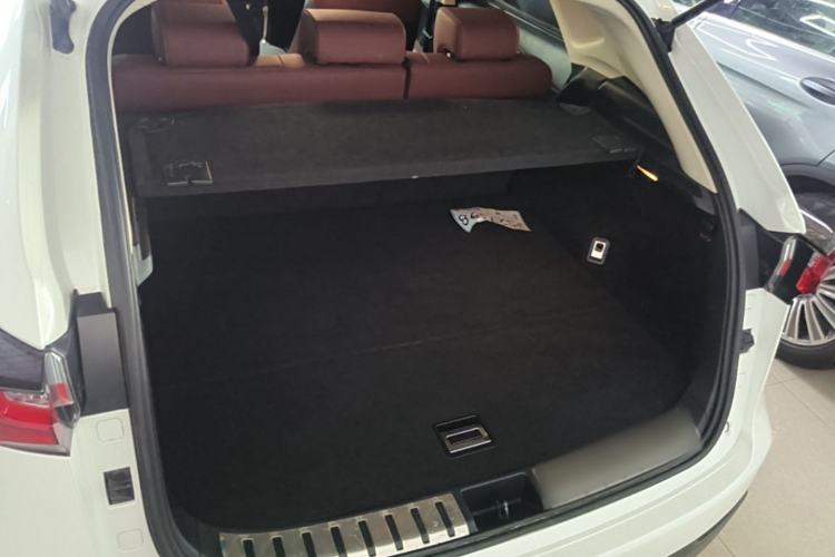 Used Lexus NX 2015 200T All-Wheel-Drive Fēngshàng Edition Trunk