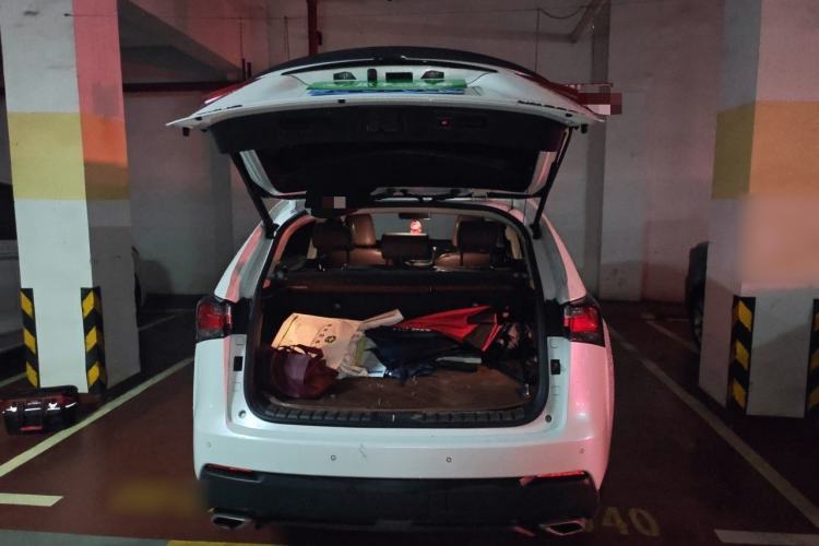 Used Lexus NX 2015 200T All-Wheel-Drive Fēngshàng Edition Trunk