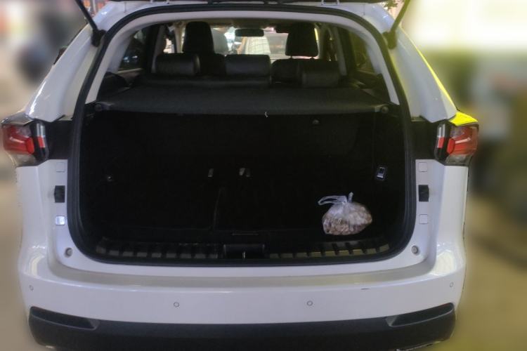 Used Lexus NX 2015 200T All-Wheel-Drive Fēngshàng Edition Trunk