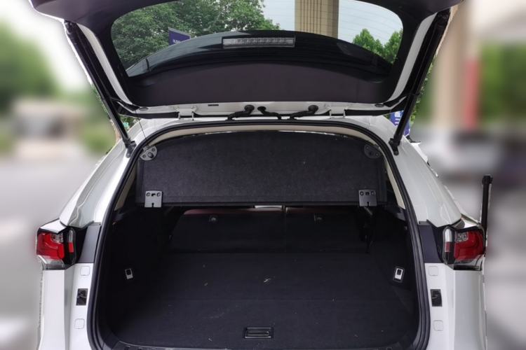 Used Lexus NX 2015 300h Front-Drive Fēngshàng Edition Trunk