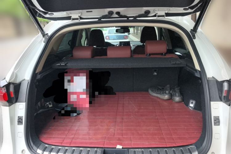 Used Lexus NX 2015 300h All-Wheel-Drive Fēngzhì Edition Trunk