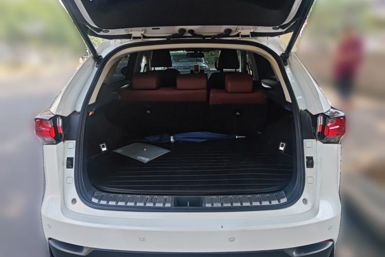 Used Lexus NX 2015 200 All-Wheel Drive Fēngshàng Edition Trunk