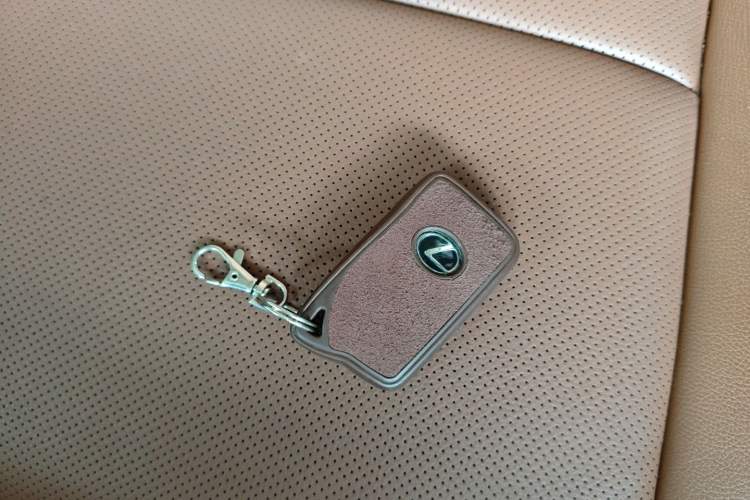 Used Lexus NX 2015 200 Front-Wheel Drive X-Trail SE Edition Vehicle Key