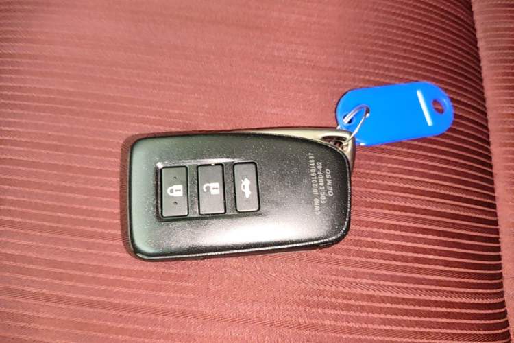 Used Lexus NX 2015 200 Front-Wheel Drive X-Trail SE Edition Vehicle Key