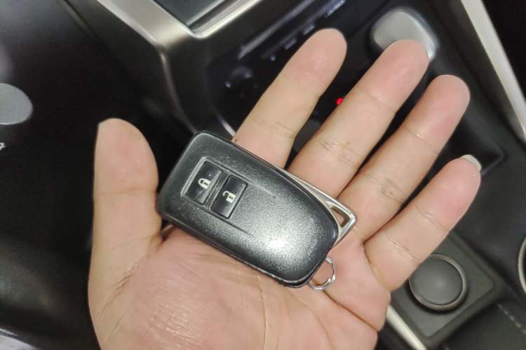 Used Lexus NX 2015 200 Front-Wheel Drive X-Trail SE Edition Vehicle Key