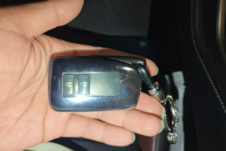 Used Lexus NX 2015 200T All-Wheel-Drive Fēngshàng Edition Vehicle Key