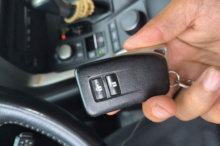 Used Lexus NX 2015 200 Front-Wheel Drive X-Trail SE Edition Vehicle Key