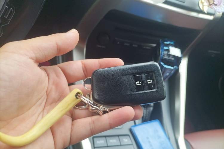 Used Lexus NX 2015 200 All-Wheel Drive Fēngshàng Edition Vehicle Key