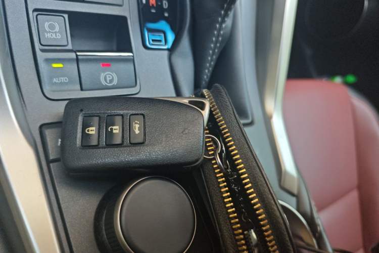 Used Lexus NX 2015 200 All-Wheel Drive Fēngshàng Edition Vehicle Key