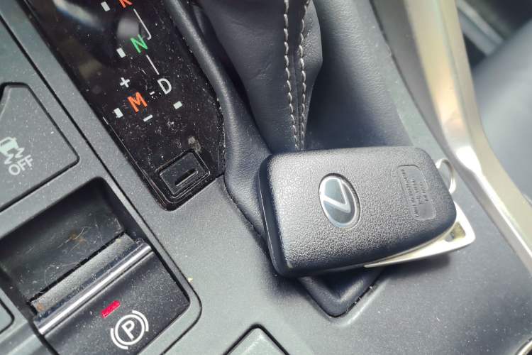 Used Lexus NX 2015 200 All-Wheel Drive Fēngshàng Edition Vehicle Key
