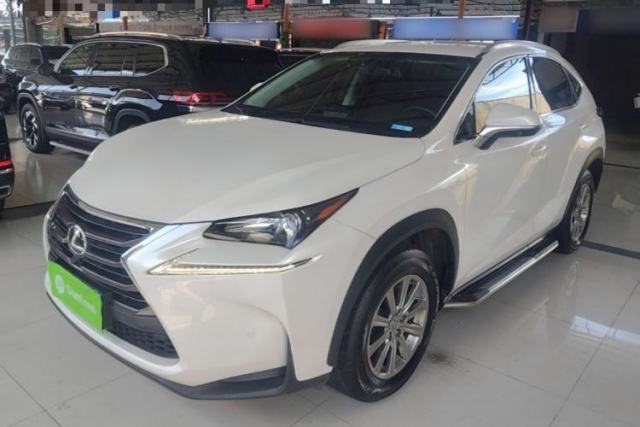 Lexus NX 2015 200 Front-Wheel Drive X-Trail SE Edition usado