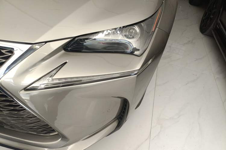 Used Lexus NX 2015 200T All-Wheel-Drive Fēngshàng Edition Left Front Headlight