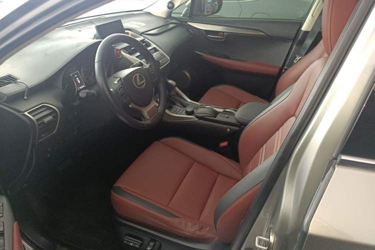 Used Lexus NX 2015 200T All-Wheel-Drive Fēngshàng Edition Left Front Seat