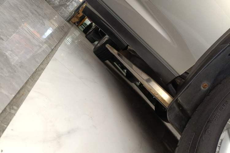 Used Lexus NX 2015 200T All-Wheel-Drive Fēngshàng Edition Right Side Sill