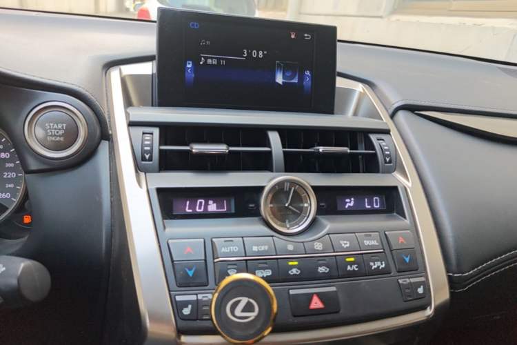 Used Lexus NX 2016 200 All-Wheel Drive FENGSHANG Version Audio And AC Panel