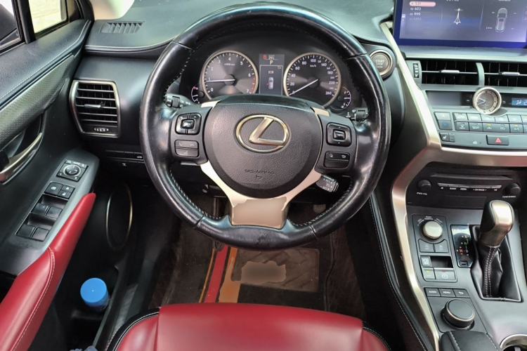 Used Lexus NX 2016 200 All-Wheel Drive FENGSHANG Version Steering Wheel