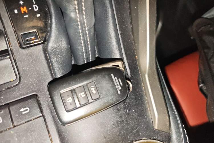 Used Lexus NX 2016 200 All-Wheel Drive FENGSHANG Version Vehicle Key