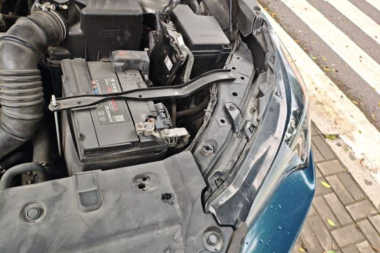 Used Lexus NX 2016 200 All-Wheel Drive FENGSHANG Version Engine Bay Left
