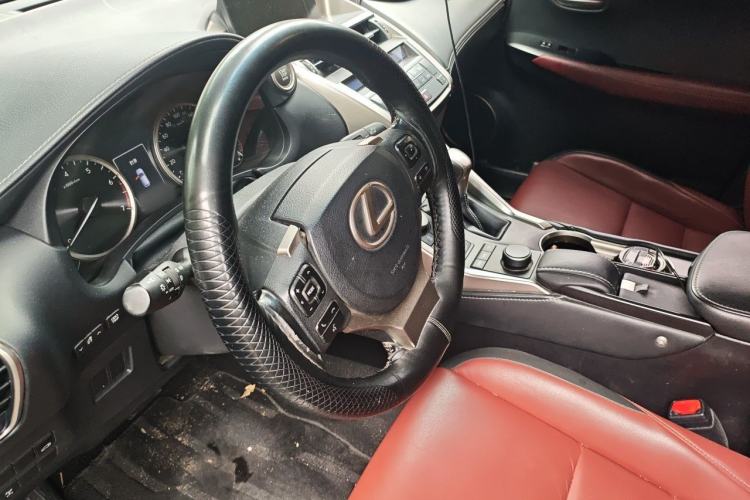 Used Lexus NX 2016 200 All-Wheel Drive FENGSHANG Version Steering Wheel