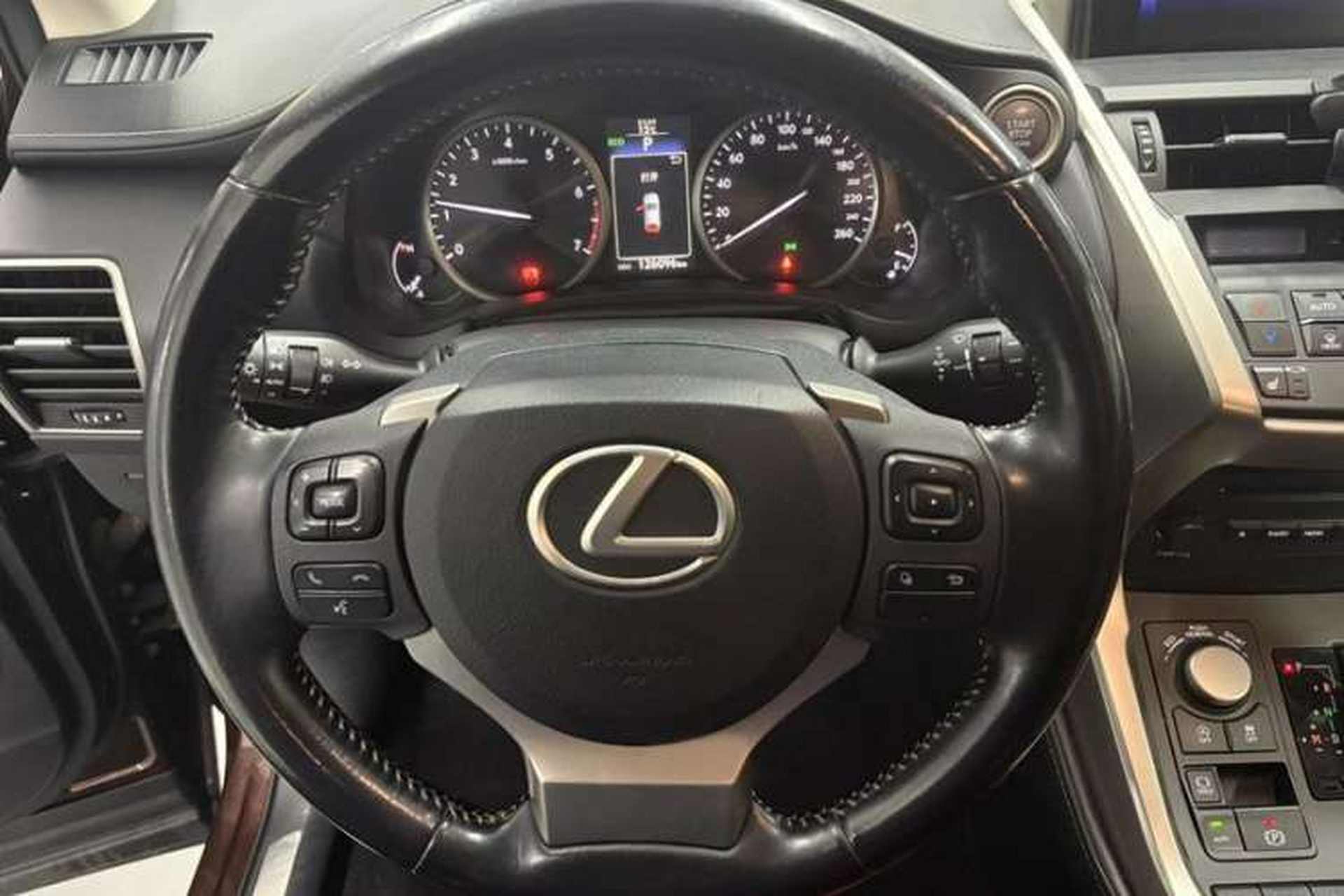 Used Lexus NX 2016 200 All-Wheel Drive FENGSHANG Version Interior 3