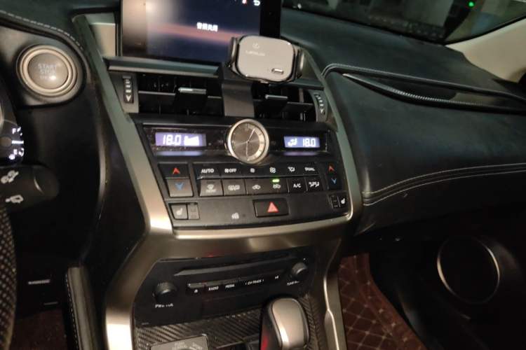 Used Lexus NX 2016 200 All-Wheel Drive FENGSHANG Version Audio And AC Panel