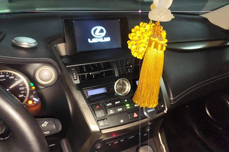 Used Lexus NX 2016 200 All-Wheel Drive FENGSHANG Version Audio And AC Panel